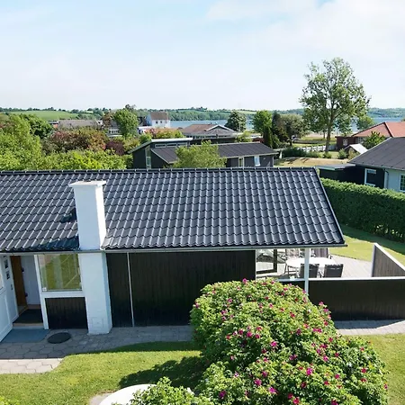 4 Person In Hébergement de vacances Broager